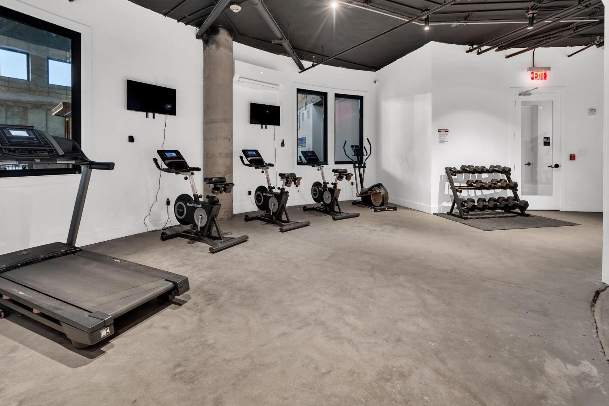 Pink Heaven Indoor Pool, Free Parking, Near Nyc Apartment อลิซาเบธ ภายนอก รูปภาพ